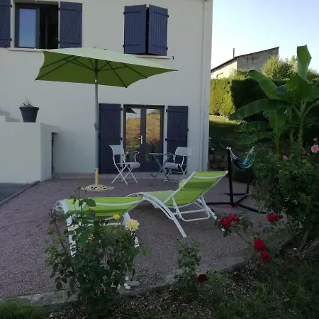 Suite Hauteurs De Vichy Creuzier-le-Vieux Buitenkant foto
